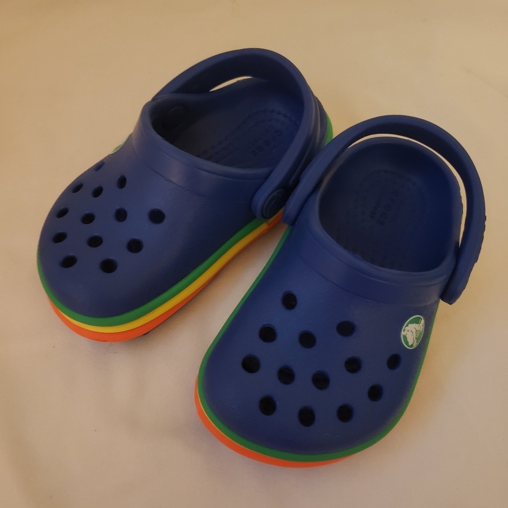 Crocs - Picture 2 of 4